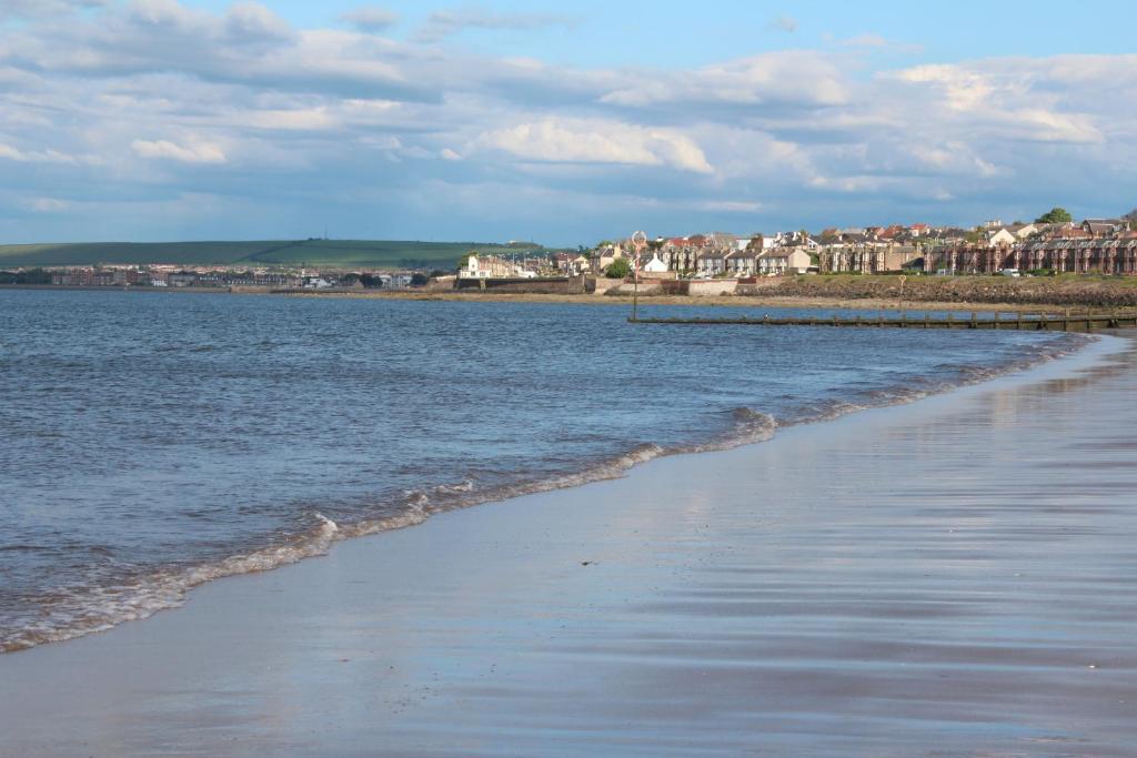Edinburgh Beachfront B&B Dış mekan fotoğraf